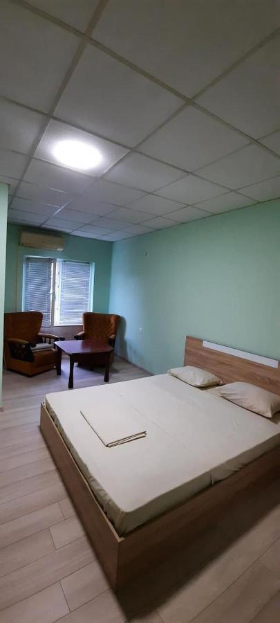 Хотел Елит Kostinbrod Extérieur photo